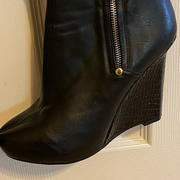 Winter boots used few times good condition - Picture 2 of 8